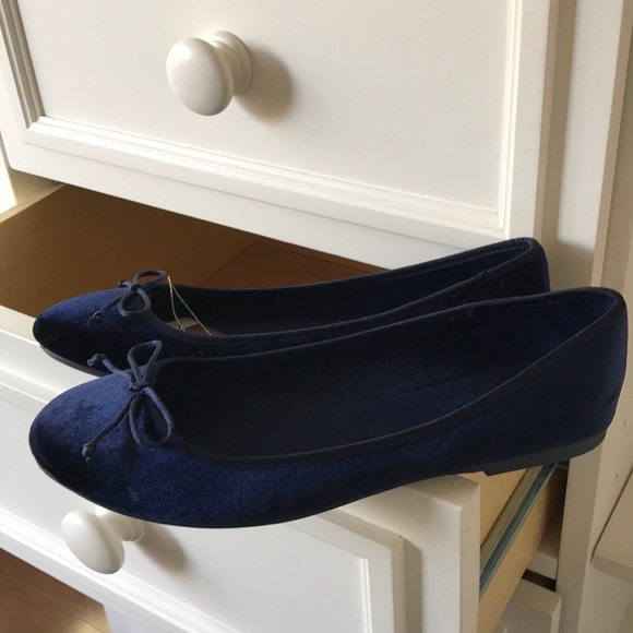 Zara ballet flats US size 7. Length 9.5 inches- Brand New - Picture 2 of 6